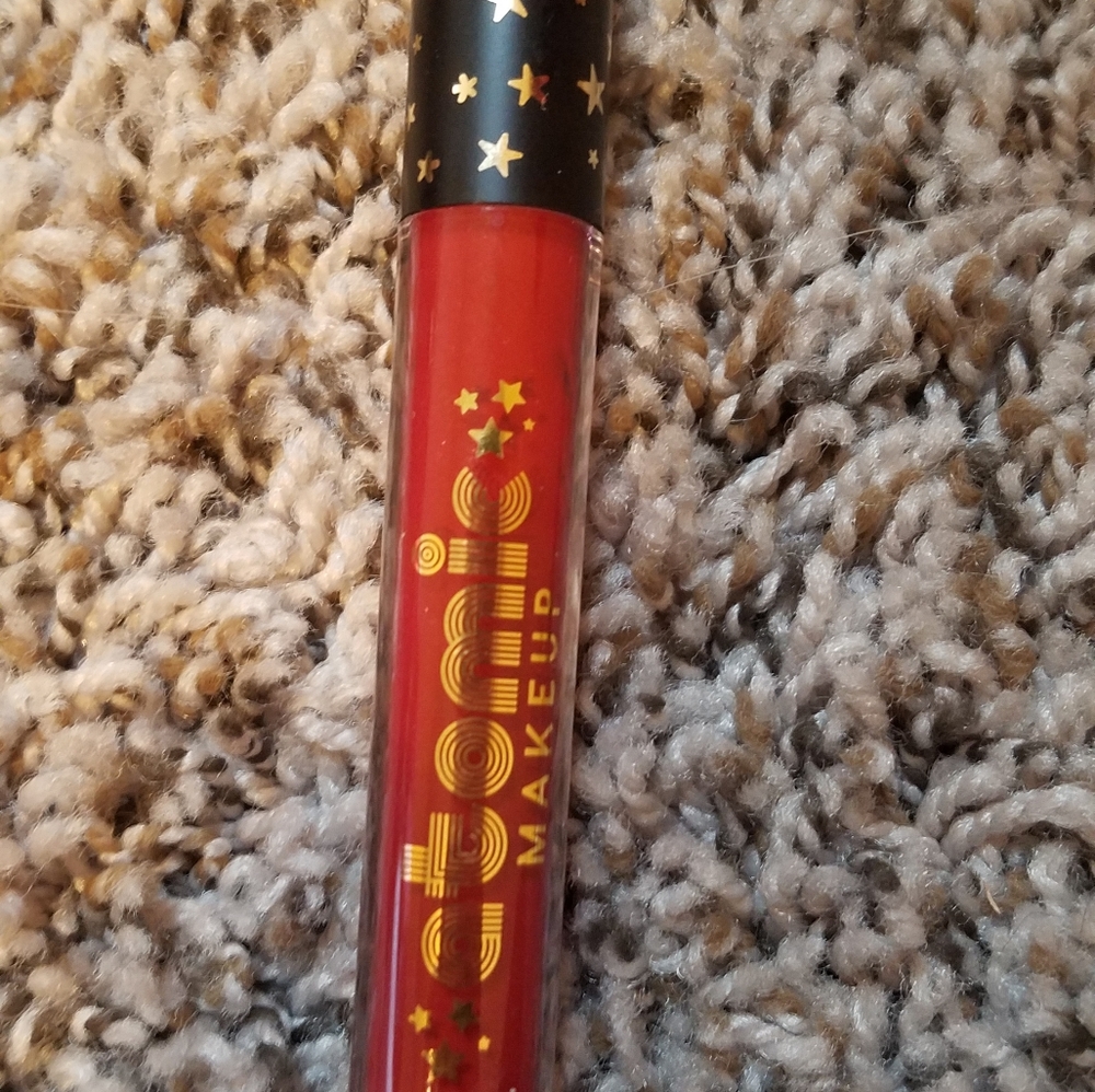 Dark red liquid lip